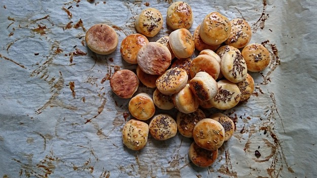 Domaćica pogačica s kajmakom